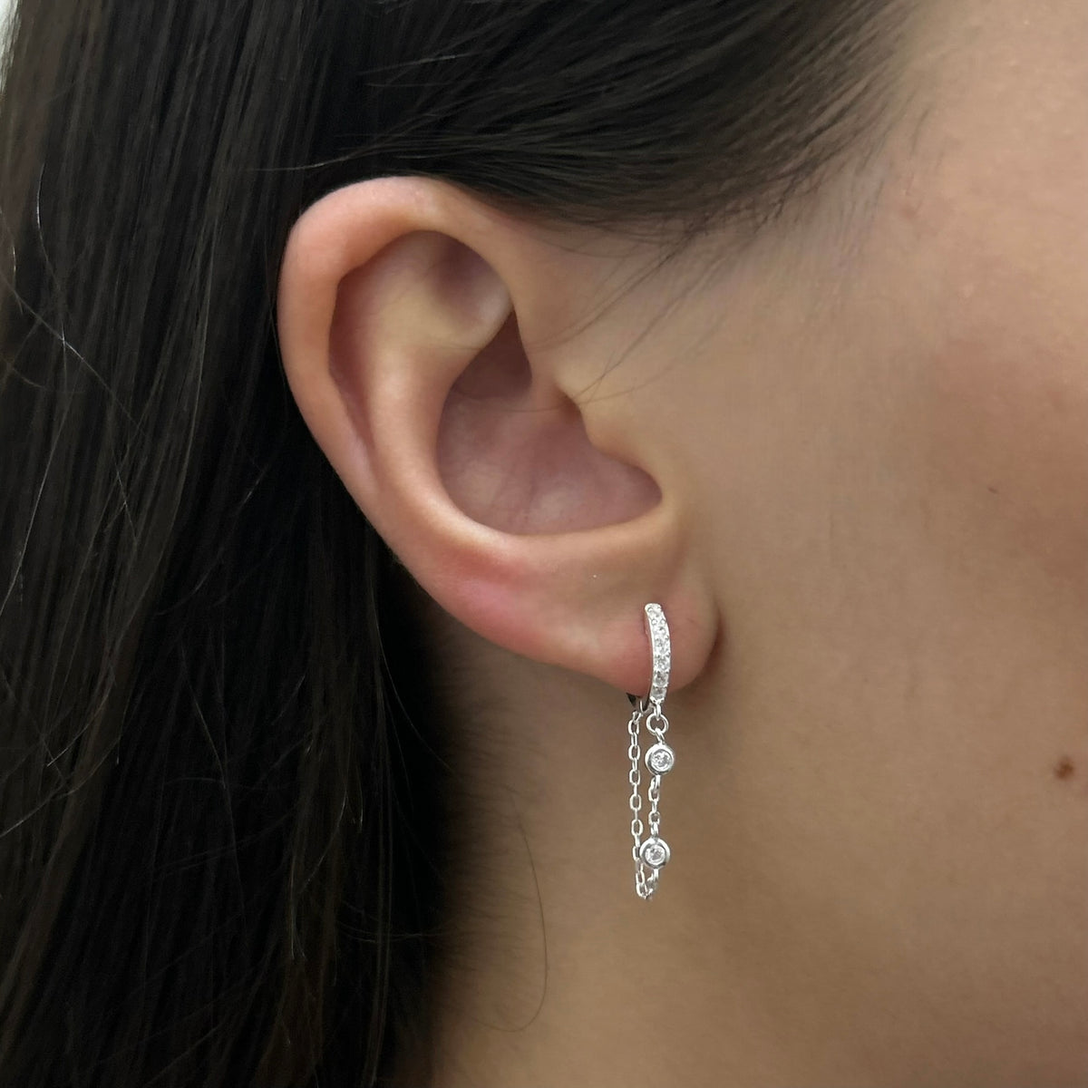 Argola Cravejada + Corrente Pendurada com Pontos de Luz Intercalados Luxo