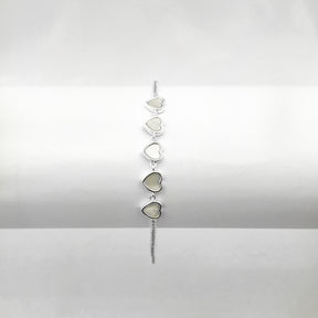Pulseira Riviera 5 Corações em Madreperola