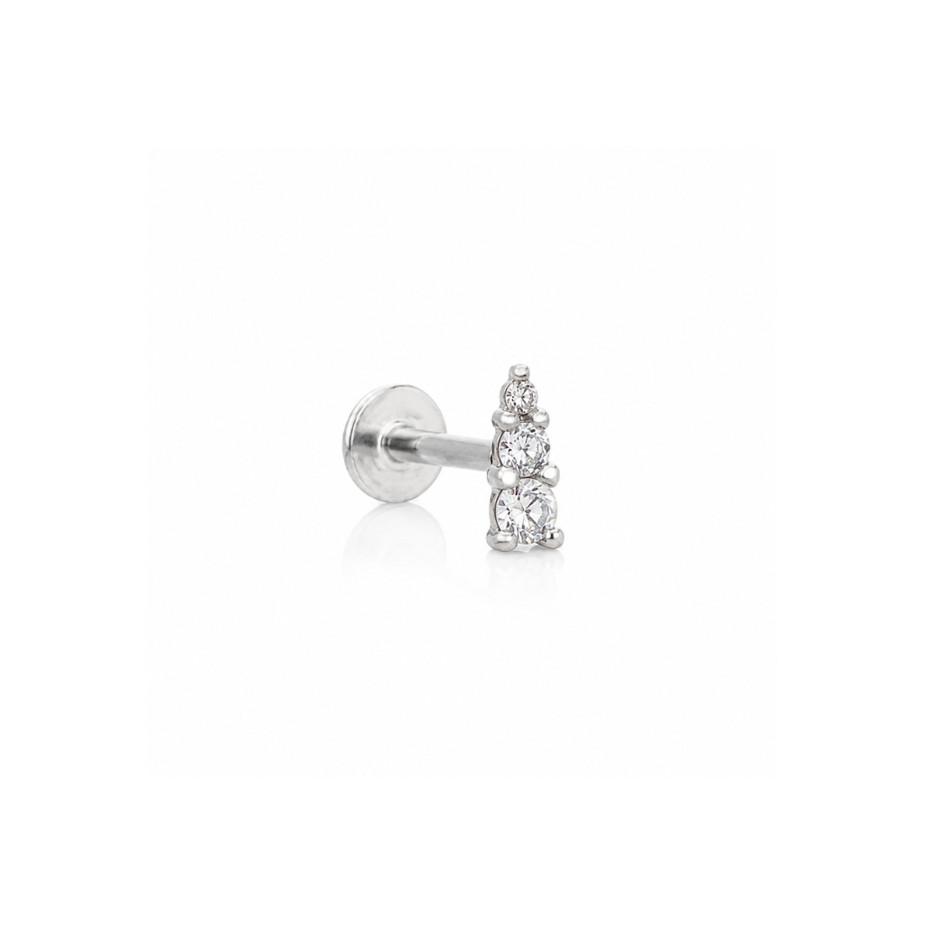 PIERCING TRIANGULO LONGO CRAVEJADO