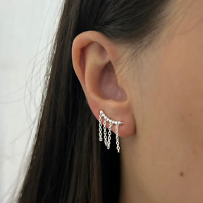 Brinco Ear Cuff Bolinhas + Correntes Penduradas
